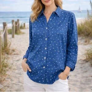 Chico's Blue white stars print Button-Down long sleeve collared Shirt M